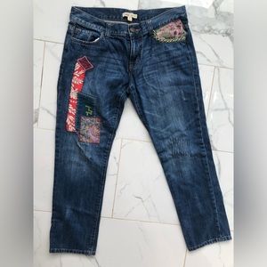 CABI ART TO WEAR PATCHWORK BOYFRIEND JEANS SIZE 2✨